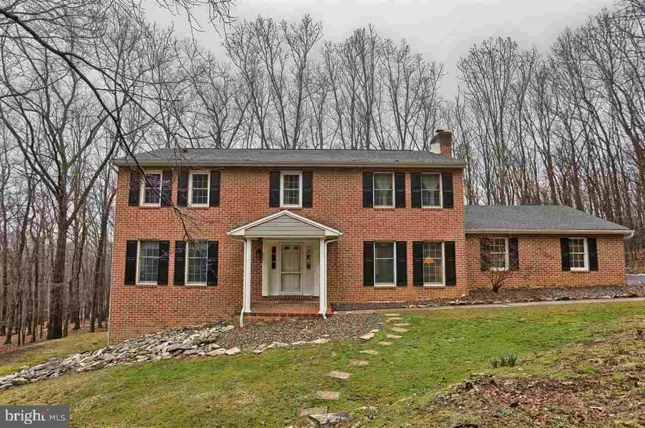 675 LAUREL DR, Boiling Springs, PA 17007