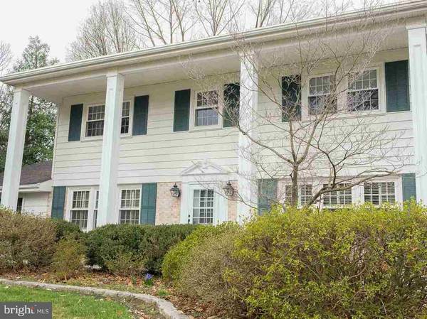 108 OLD FORD DR, Camp Hill, PA 17011