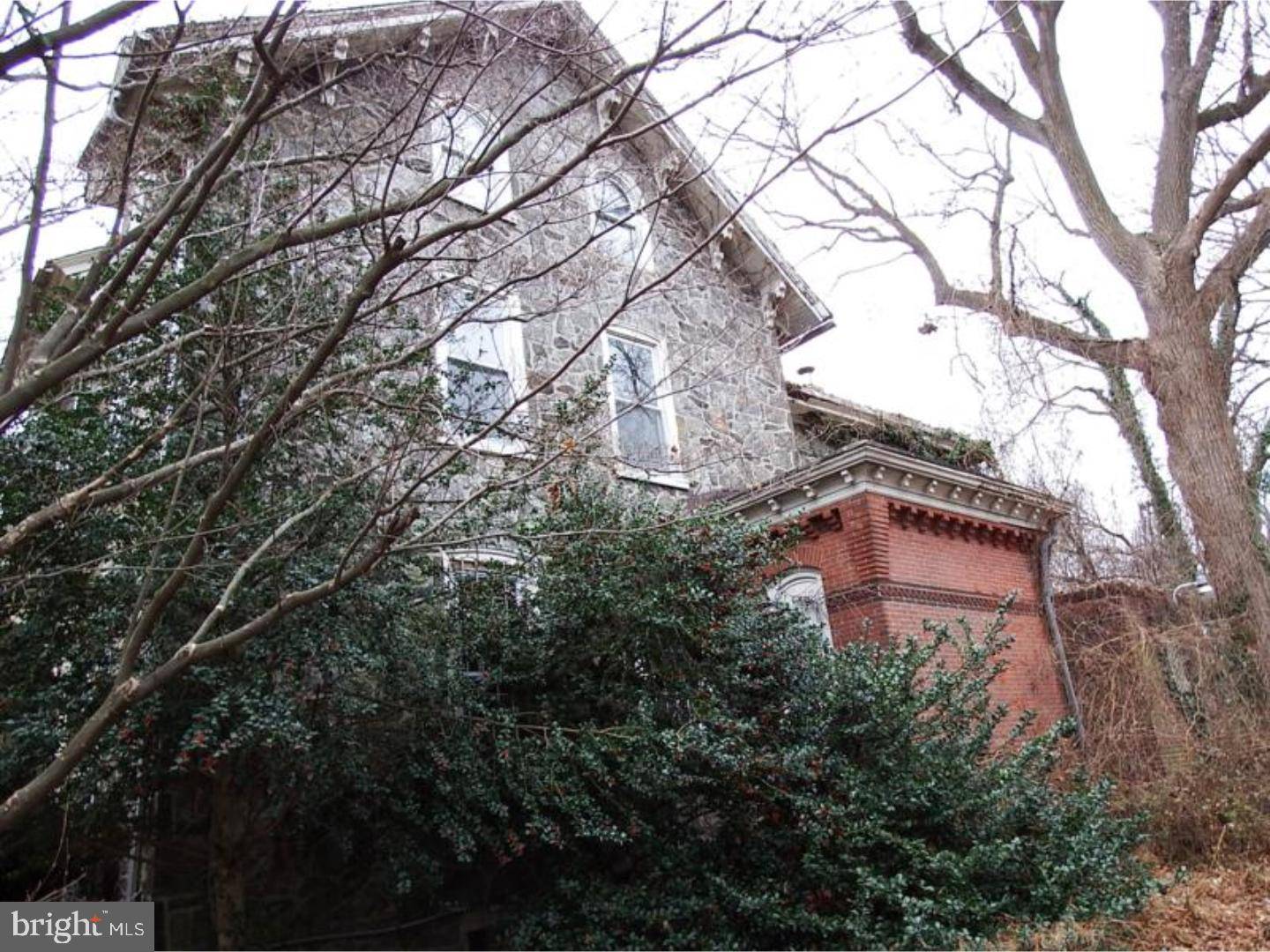 Philadelphia, PA 19144,69 E LOGAN ST
