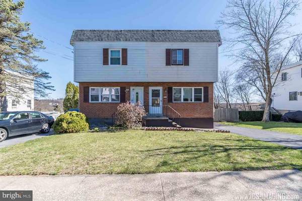 21 HEIDI TER, Camp Hill, PA 17011