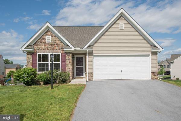 11 COBBLE CT, Middletown, PA 17057