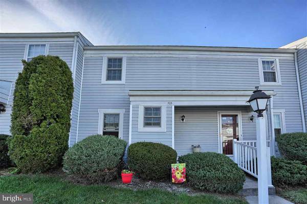 705 OLD SILVER SPRING RD, Mechanicsburg, PA 17055