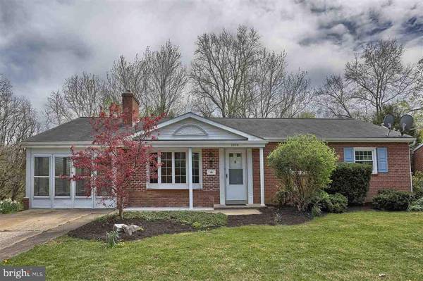 1806 PINE ST, Camp Hill, PA 17011