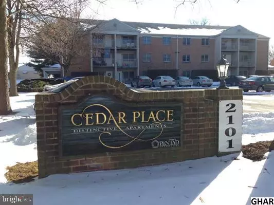 2101 CEDAR RUN DR #303, Camp Hill, PA 17011