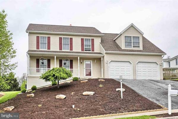 2402 DEERVIEW DR, Mechanicsburg, PA 17055