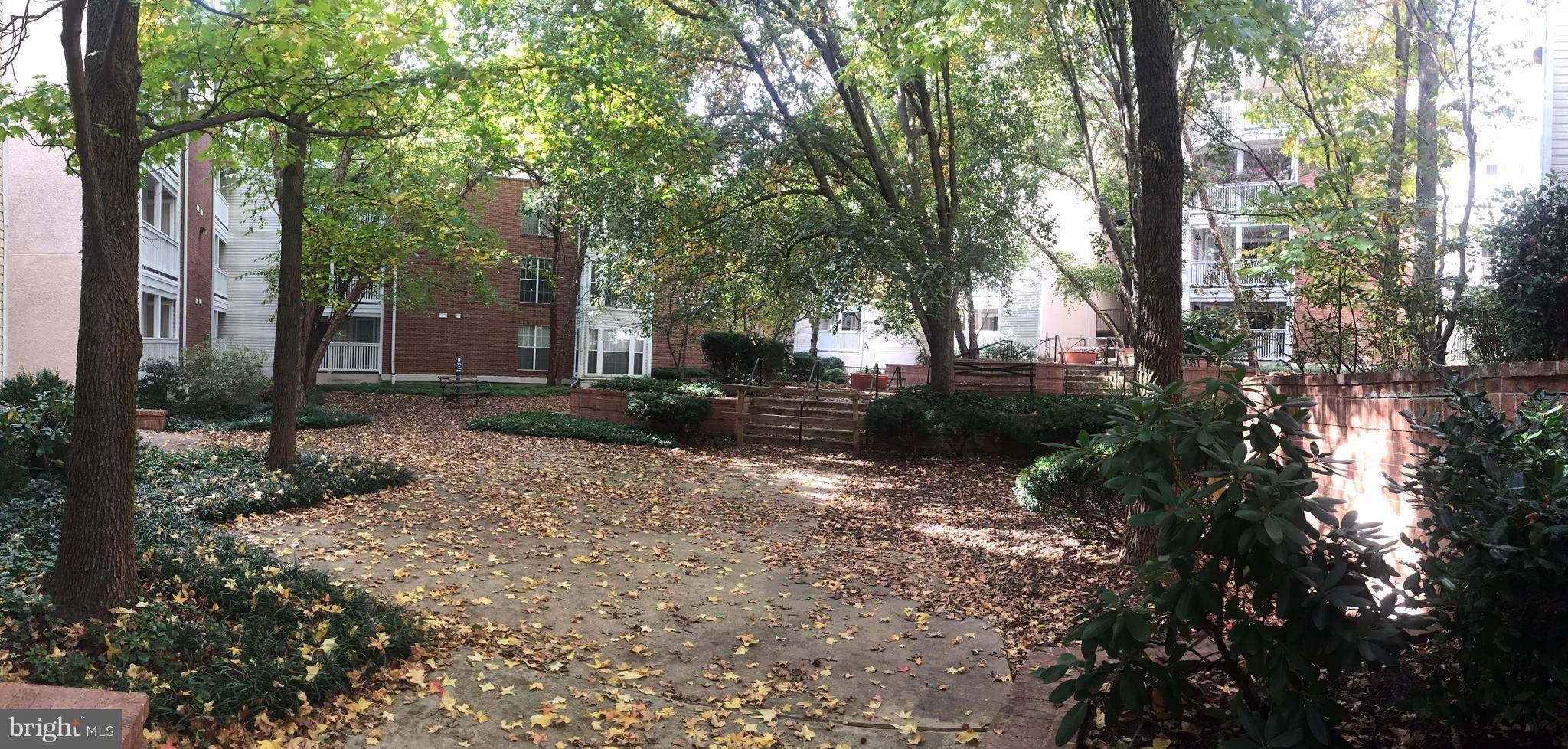 Mclean, VA 22102,1524 LINCOLN WAY #120