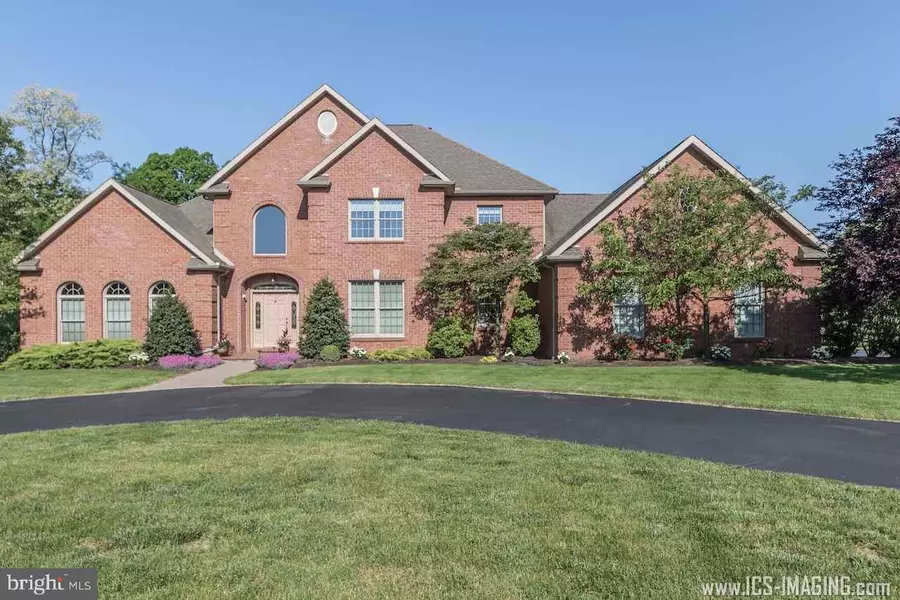 10 VICKSBURG CT, Mechanicsburg, PA 17050