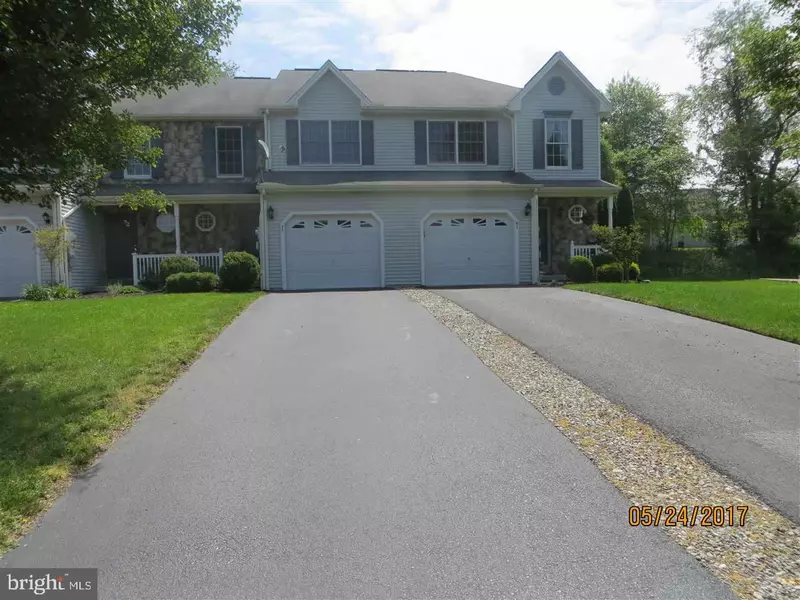 43 KEEFER WAY, Mechanicsburg, PA 17055