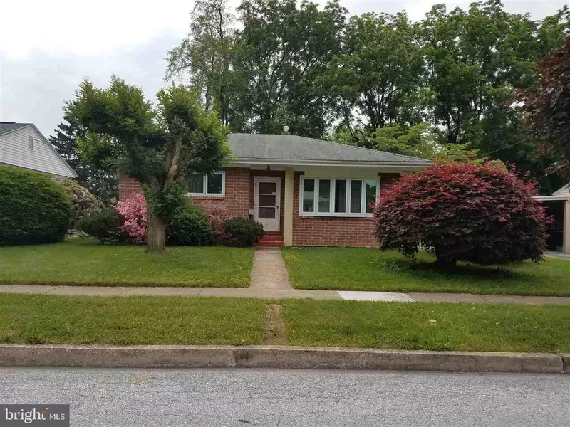 13 WALNUT LN, Camp Hill, PA 17011