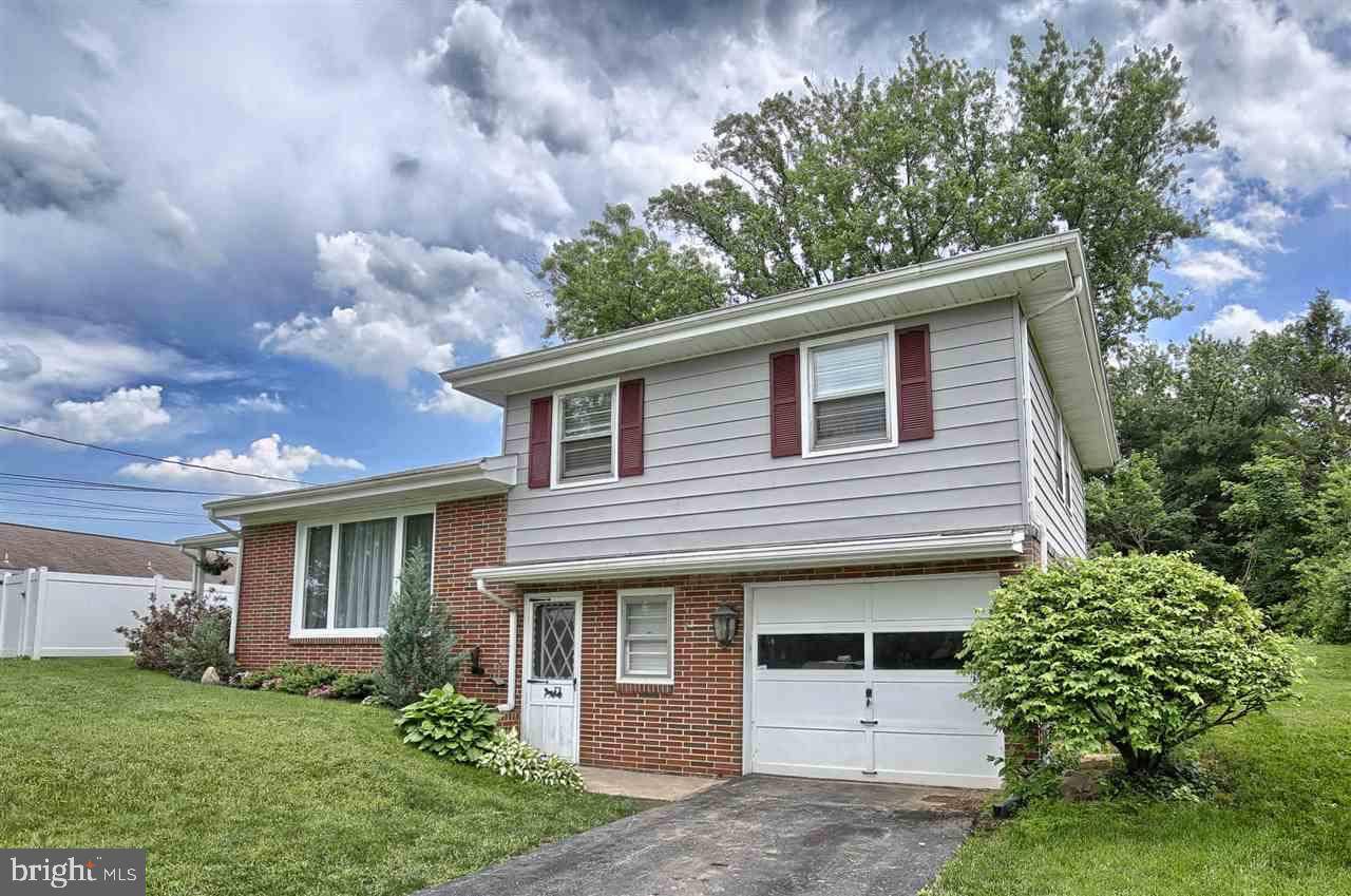 Harrisburg, PA 17112,5337 RIDGEVIEW DR