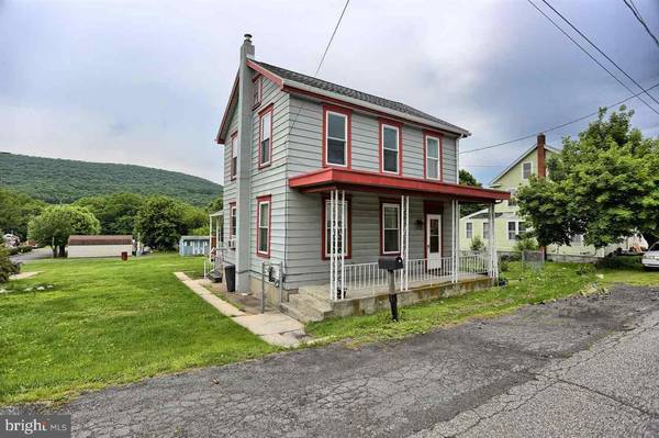 427 CENTER ST, Lykens, PA 17048