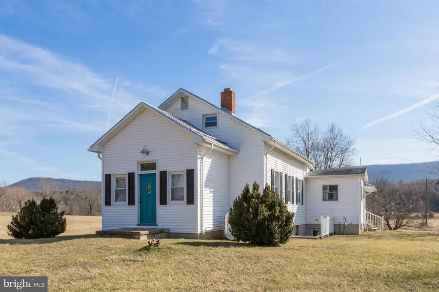 8610 FORT VALLEY RD, Fort Valley, VA 22652