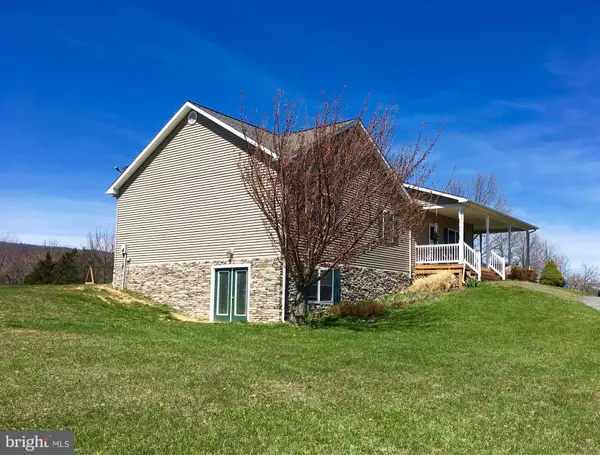 Toms Brook, VA 22660,433 MANOR HILL DR