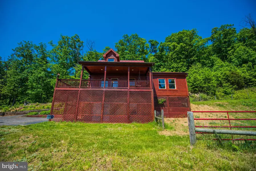 1511 COTTONTOWN RD, Strasburg, VA 22657