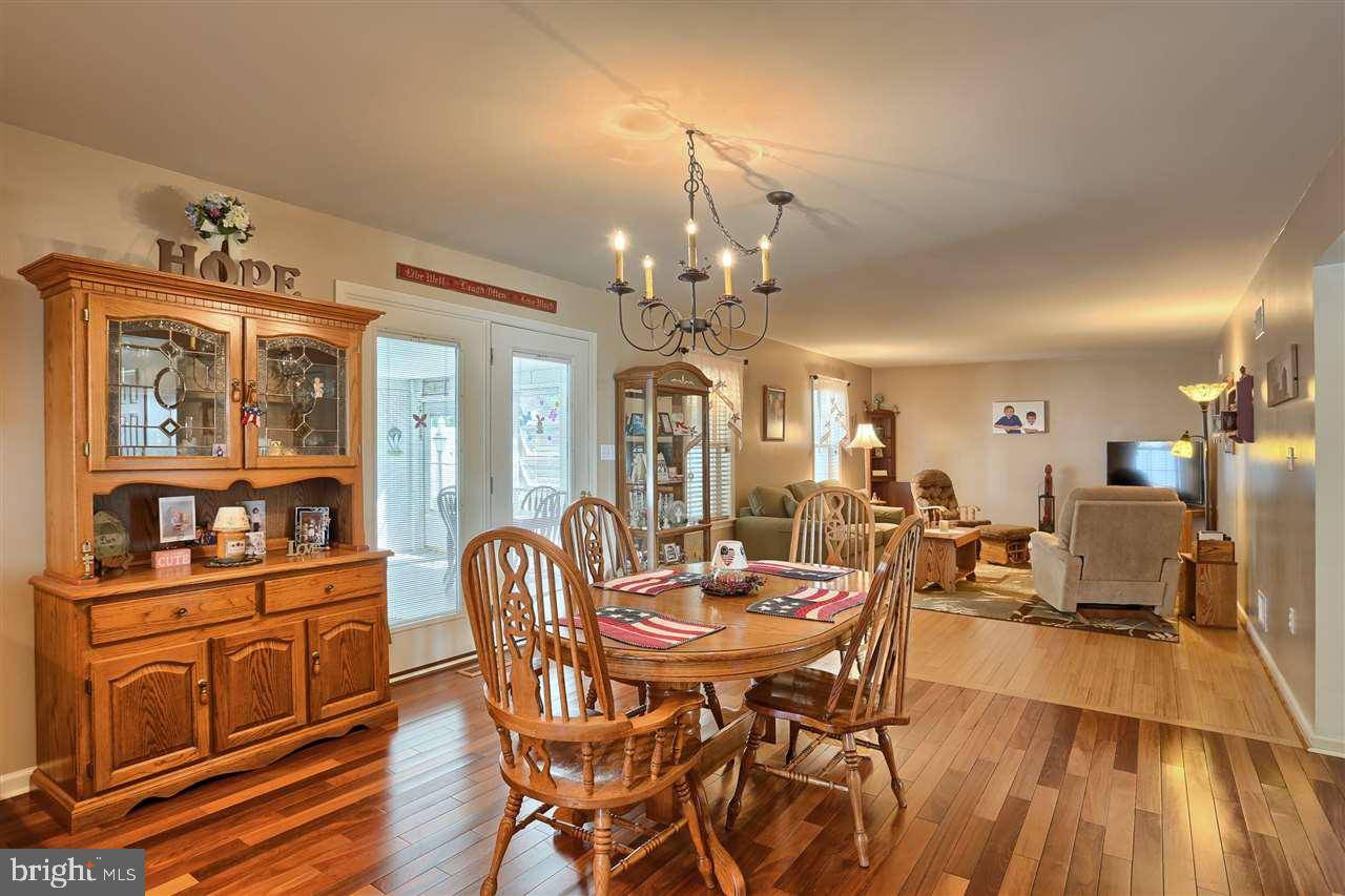 Jonestown, PA 17038,191 TWIN CREEKS DR