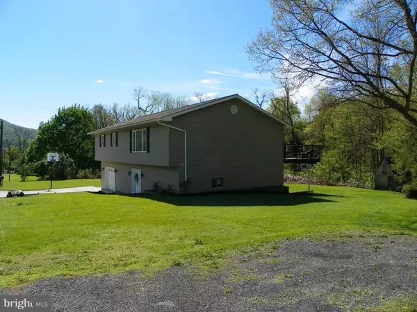 Cresaptown, MD 21502,13524 FIR TREE LN