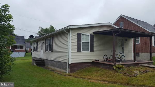 11607 HICKORY AVE, Cumberland, MD 21502