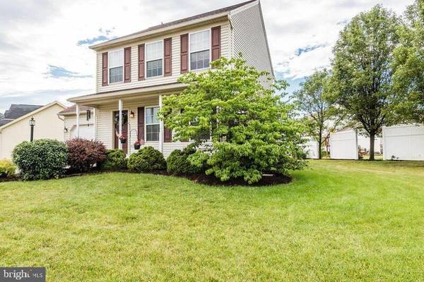 5 PRINCETON DR, Carlisle, PA 17013