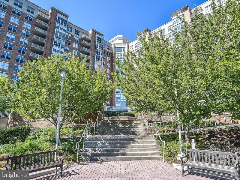 11800 SUNSET HILLS RD #516, Reston, VA 20190