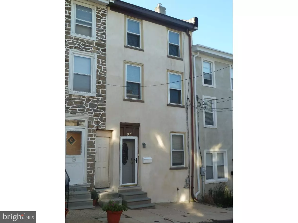 Philadelphia, PA 19127,207 DUPONT ST