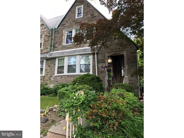 725 GLENVIEW ST, Philadelphia, PA 19111