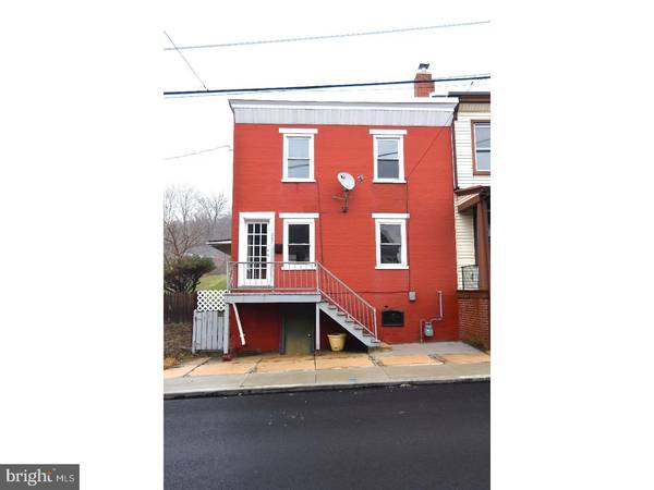 243 S 4TH ST, Hamburg, PA 19526