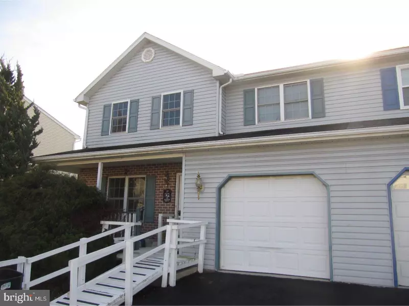 125 DOGWOOD DR, Fleetwood, PA 19522