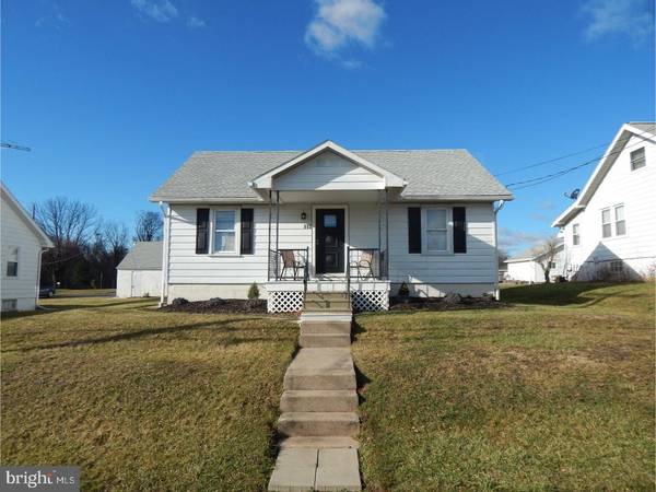 513 MONTGOMERY AVE, Boyertown, PA 19512