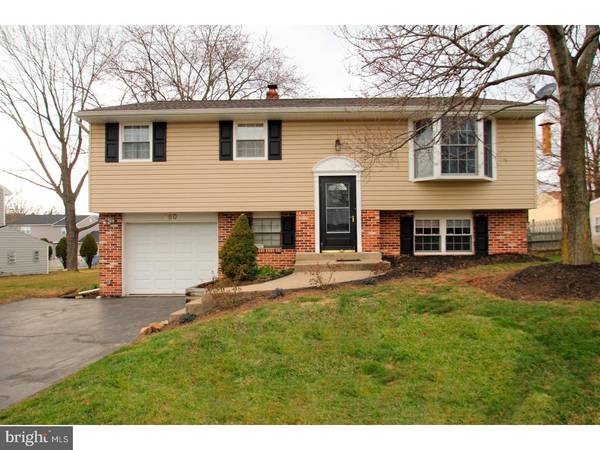 780 LILAC LN, Reading, PA 19606