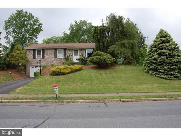 420 GLENWOOD DR, Douglassville, PA 19518