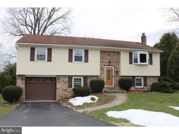 503 GULDEN RD, Blandon, PA 19510