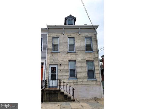 334 CHERRY ST, Reading, PA 19611