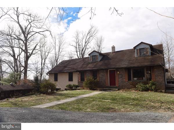 44 EDGEHILL RD, Boyertown, PA 19512