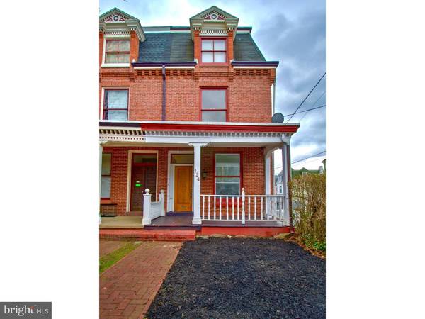 126 WINDSOR ST, Reading, PA 19601