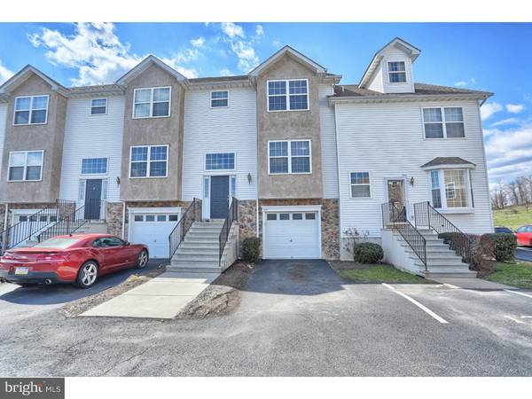 2011 HAMPTON CT, Morgantown, PA 19543