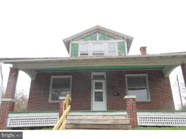 1001 MAIN ST, Shoemakersville, PA 19555