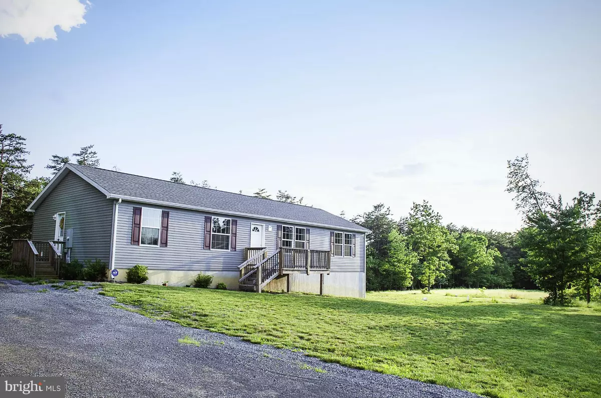 Berkeley Springs, WV 25411,113 MUSTANG LN