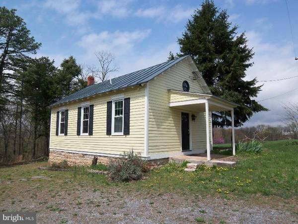 4530 HIGHLAND RIDGE ROAD, Berkeley Springs, WV 25411