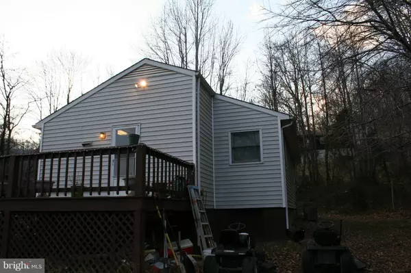 Stanardsville, VA 22973,906 GREENE ACRES RD N