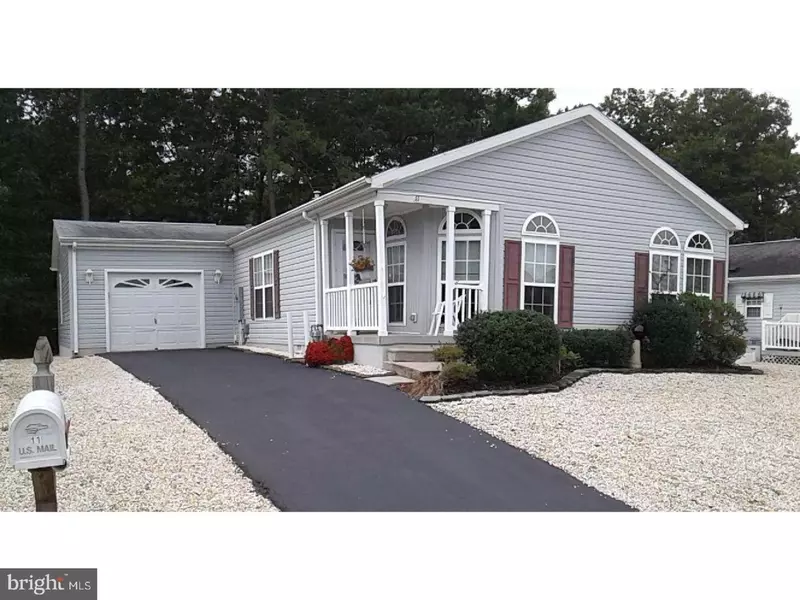 11 HIGHLANDS RD, Manahawkin, NJ 08050