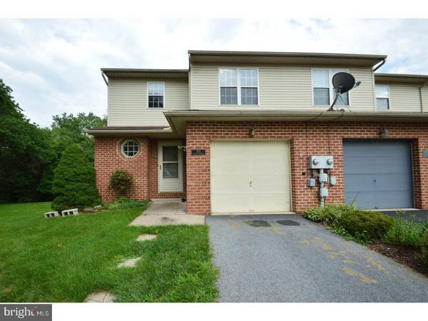 104 FREEDOM TER, Easton, PA 18045