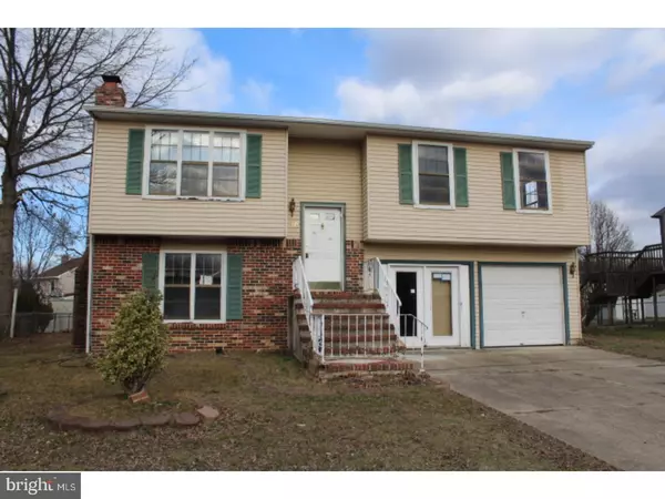 18 SHERWOOD LN, Westampton, NJ 08060