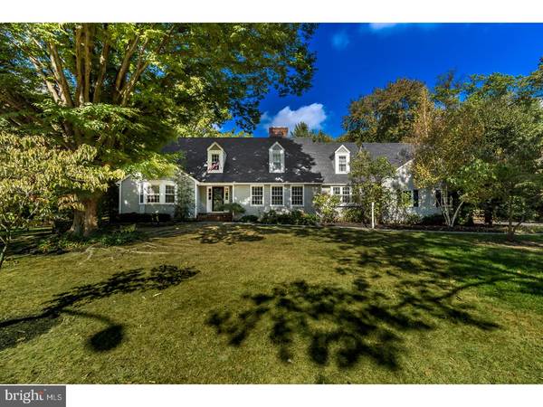 5 WALNUT CT, Moorestown, NJ 08057