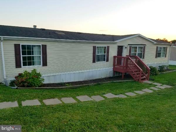 86 SIX POINT CT, Honey Brook, PA 19344