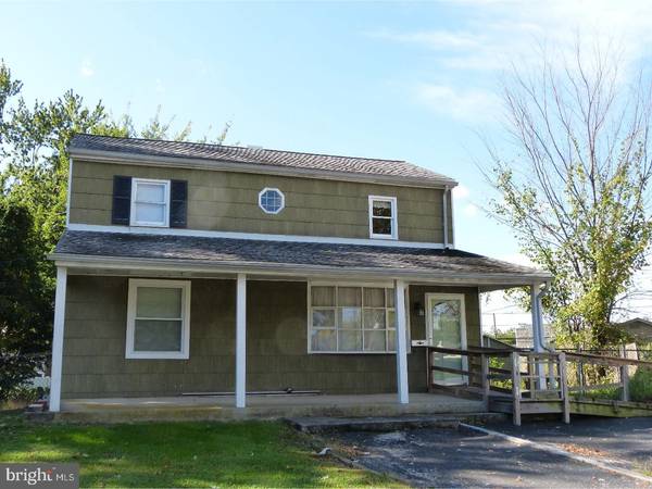 Norwood, PA 19074,6 CIRCLE LN