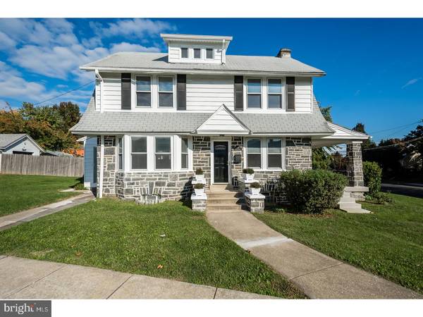 100 FOSTER AVE, Upper Darby, PA 19082