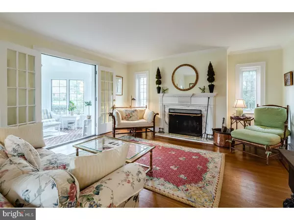 Haddonfield, NJ 08033,60 COLONIAL RIDGE DR