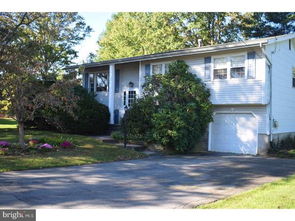 5 CYPRESS CT, East Windsor, NJ 08520