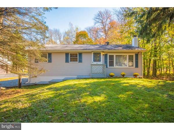 172 TEPEE DR, Pocono Lake, PA 18347