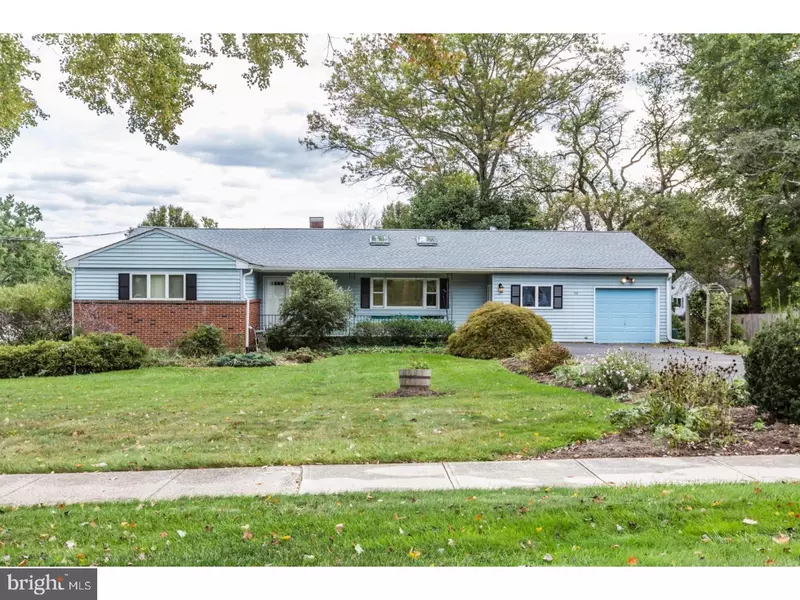 29 UPPER FERRY RD, Ewing, NJ 08628